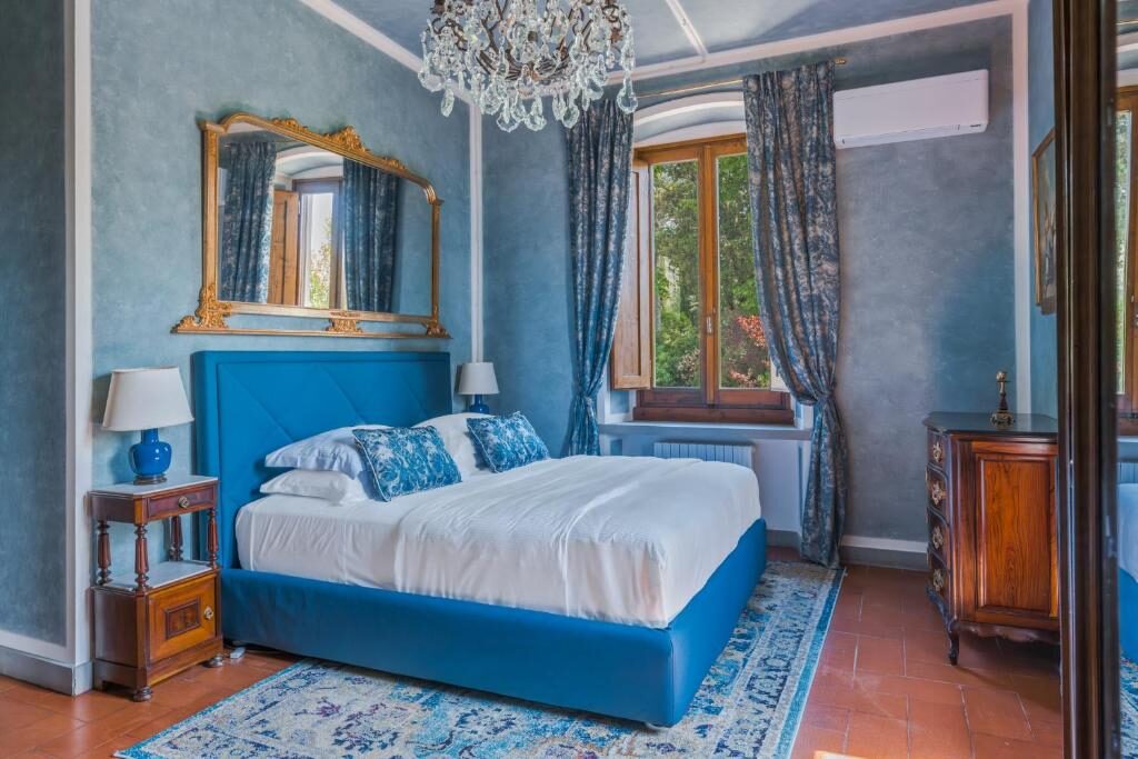 Blue bedroom suite